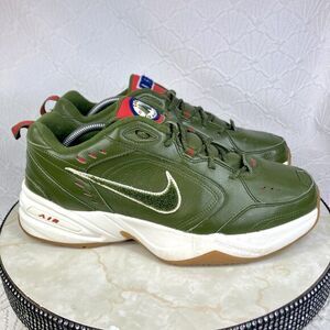 Nike Air Monarch IV Weekend Campout Sneakers Mens 11 Green Athletic Shoes Rare